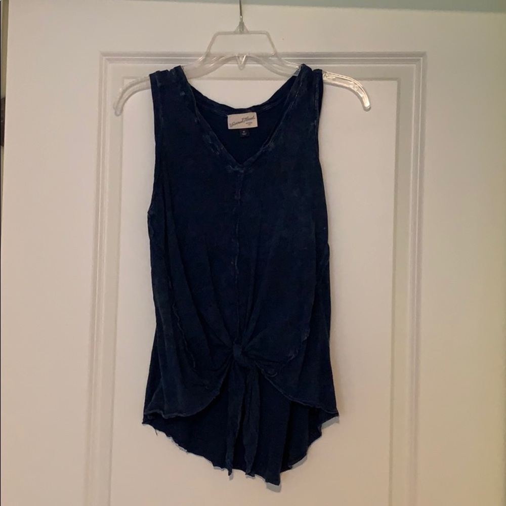 Universal Threads Tank Top